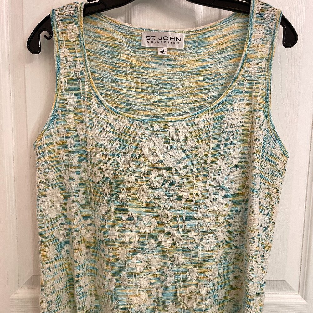 St. John Collection Textured Scoop Neck‎ Cream, Green, Yellow Knit Tank size M